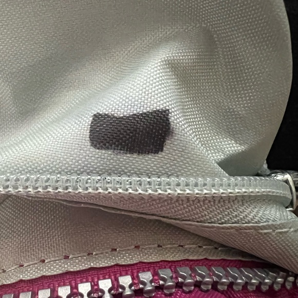 Kipling Crossbody purse. Pink/Fuchsia color. - Picture 6 of 16